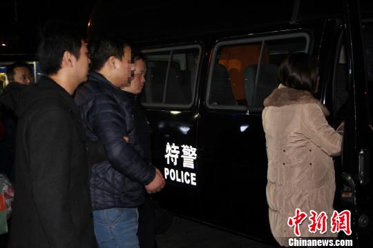 鲤城警方千里缉捕！犯罪嫌疑人精心策划炒股骗局终落网