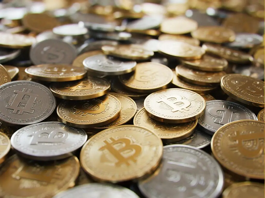 2025年全球经济动荡下，十大正规贵金属APP平台权威排名